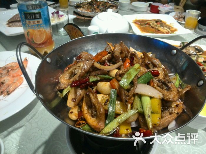 潮粤海鲜酒楼_海鲜酒楼效果图_江西潮粤海鲜酒楼(3)