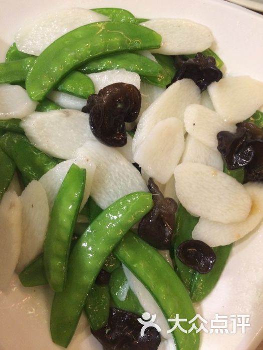 荷兰豆炒山药