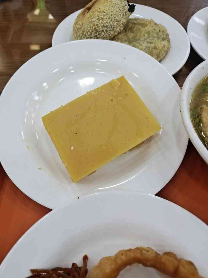 白魁老号饭庄(交道口店"太爱了,最开始就觉得赞爆了,因为小吃很便.