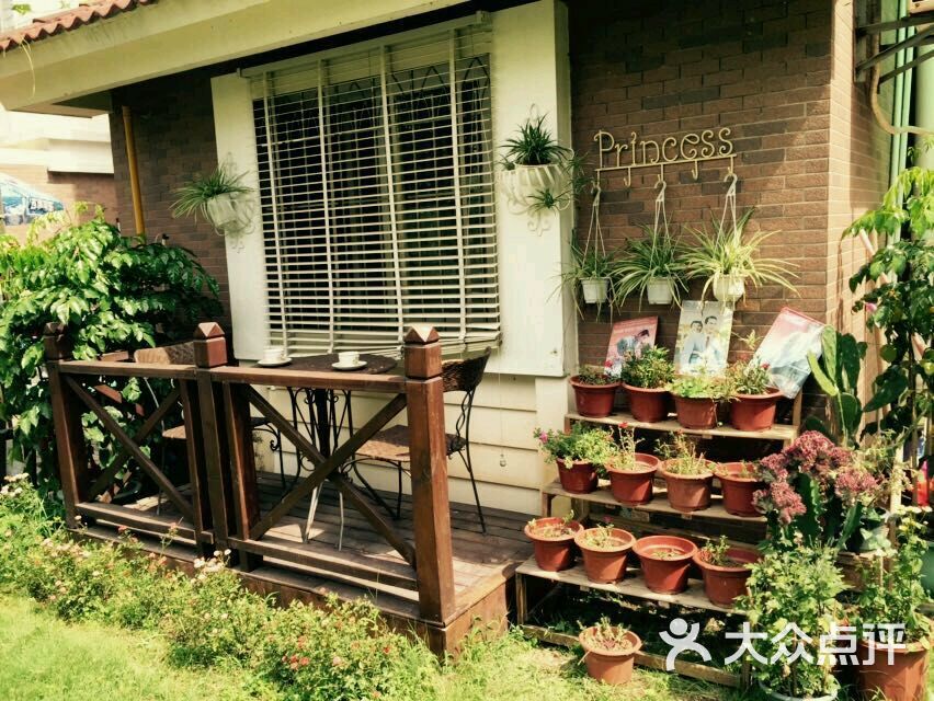 厦门甜蜜蜜婚纱城堡_甜蜜蜜婚纱城堡 银亭路店