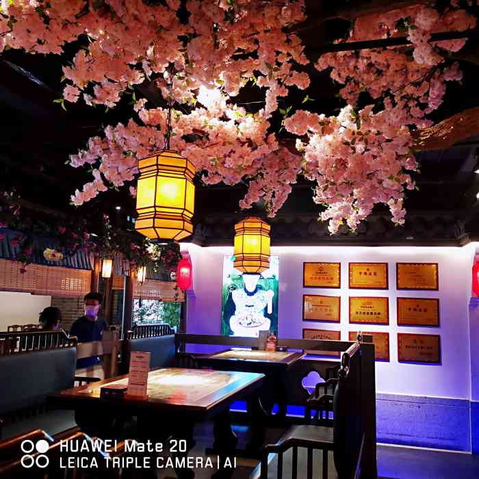 锅碗瓢盆(大渡口店)-"锅碗瓢盆算是万象汇的热门吧
