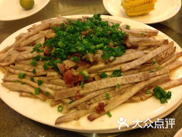 腊味芋头丝