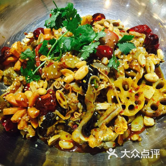 拿渡麻辣香锅(淮海路巴黎春天店)牛蛙图片 - 第1张