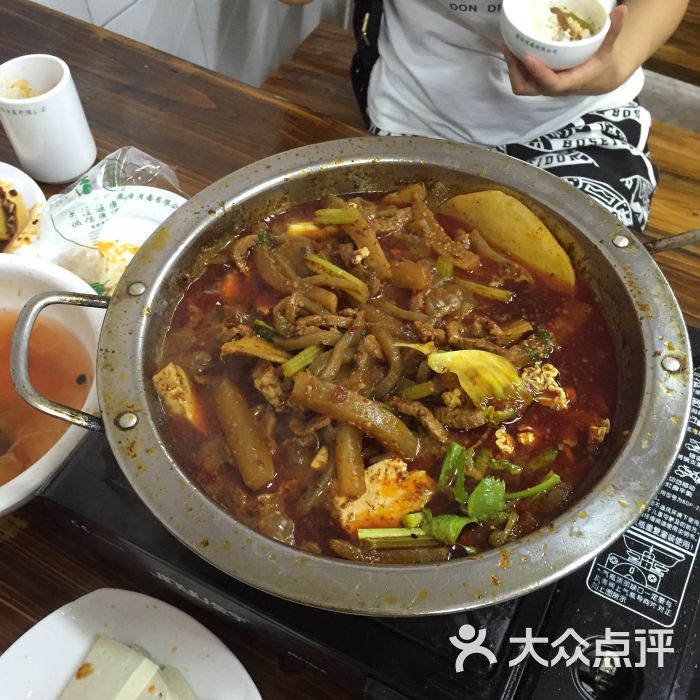 都匀虾酸牛肉肥肠图片 第1张
