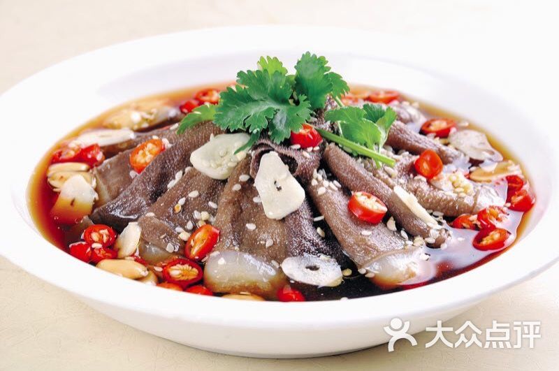 鲜椒毛肚