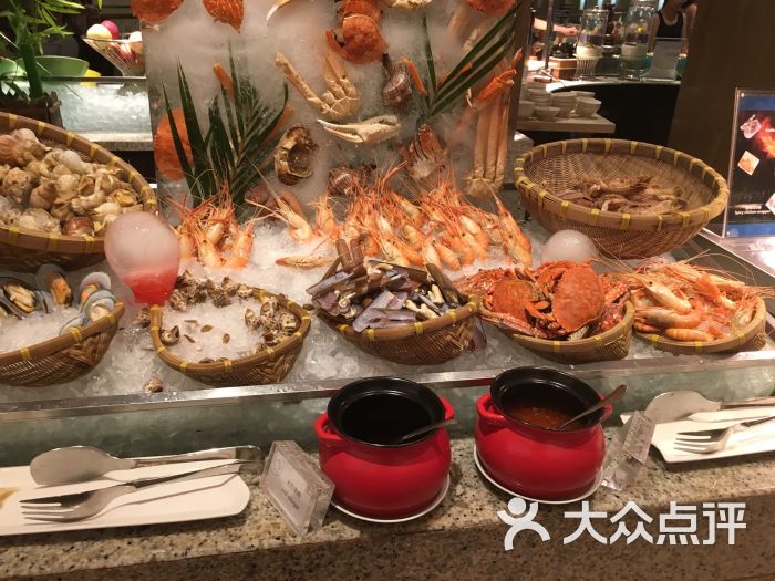 粤海喜来登酒店盛宴全日自助餐厅的点评