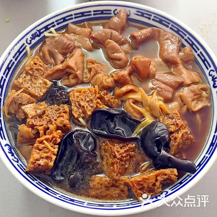 大肠烤麸汤面