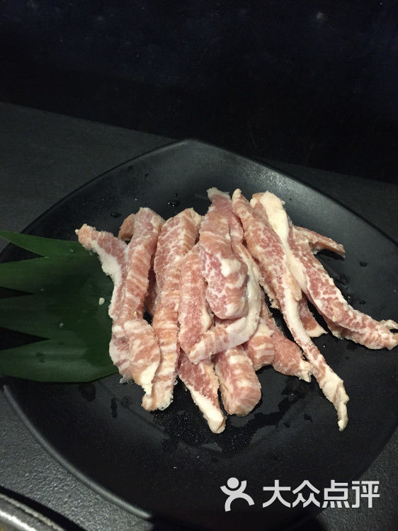 雪花松板肉