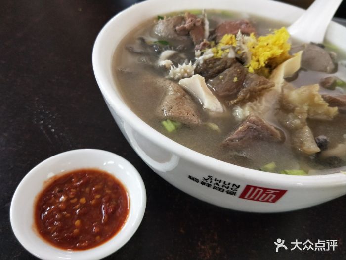 潮州西湖对面,特别显眼。攻略说了很多兄弟.