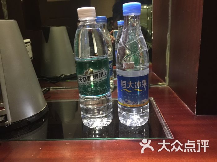 广元国际大酒店赠送矿泉水图片 第8张