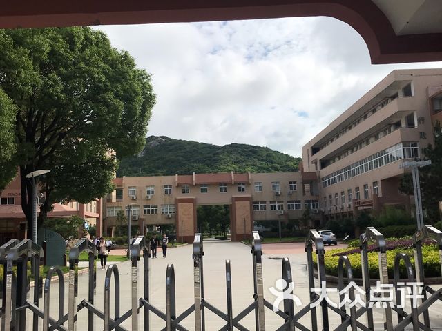 嵊泗县初级中学