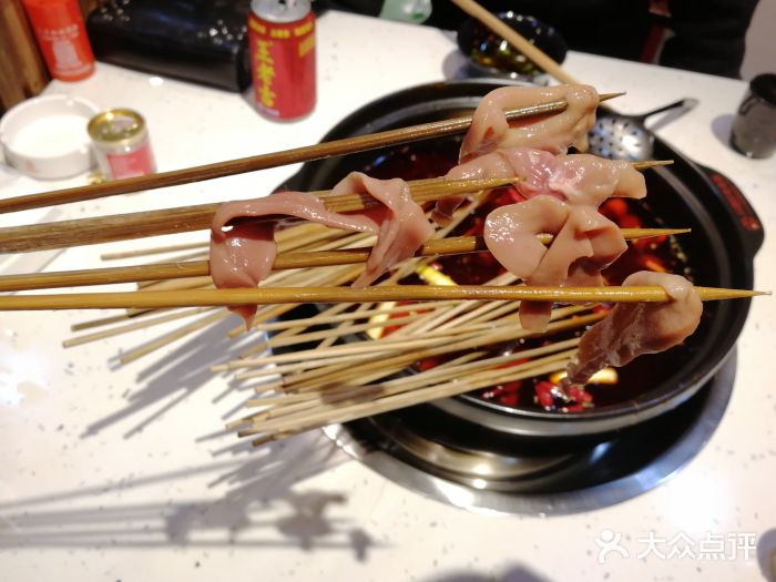 嘿舌尖成钢五区小郡肝串串香(科园三街店)腰片图片