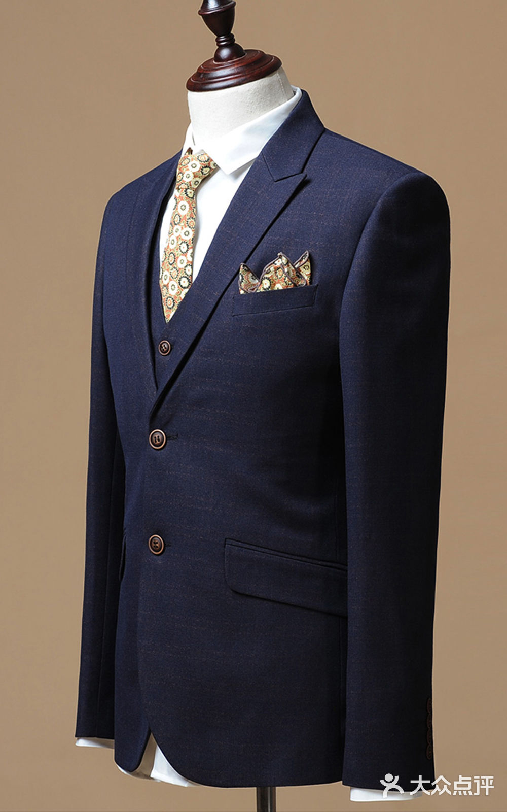 高端男装轻奢男装 mDaCyzRIcseJbbpe8w1V_GBvz3gGMDdAzXm6VLUzyQDzuMjx26knXZmzlHHlxqNxO3xc_zgr_wpcmvffXdGKhg.jpg