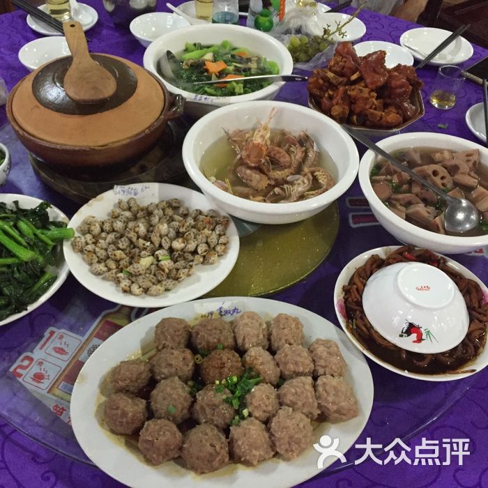欢乐农庄广宁老高土窑鸡