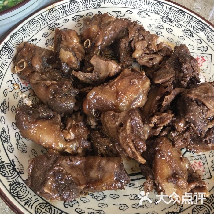 辣卤巴骨肉