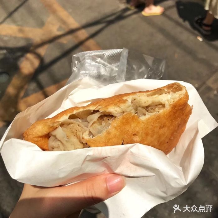 油饼包烧麦