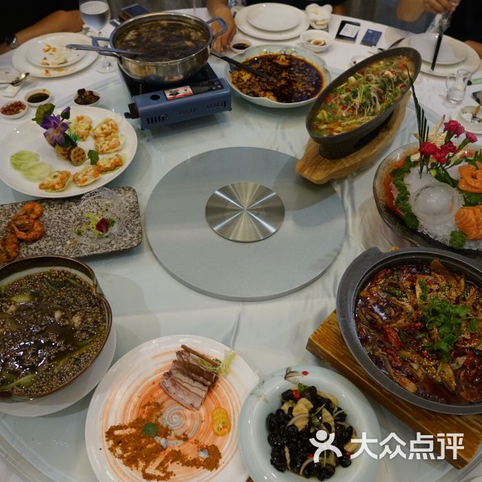 大鼎戴斯大酒店-鼎宴中餐厅