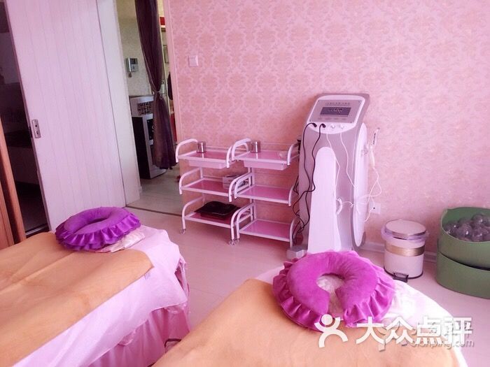 乐瘦专业减肥美容中心图片-第2张每天跳绳10000下_3减肥月个30斤图片