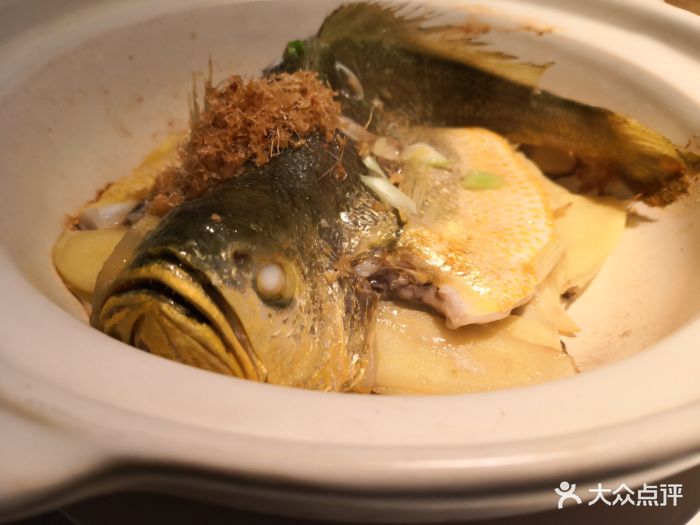 金海华·赫本时光(现代传媒广场店)姜茸砂锅焗黄鱼图片
