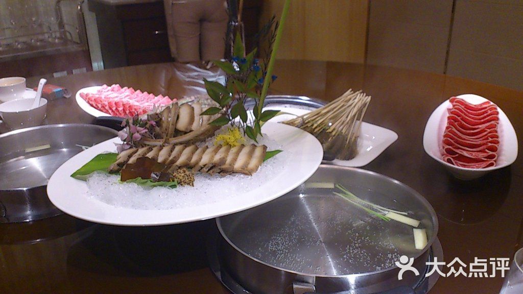 海鲜火锅_上海恒基名人_恒基海鲜火锅团购