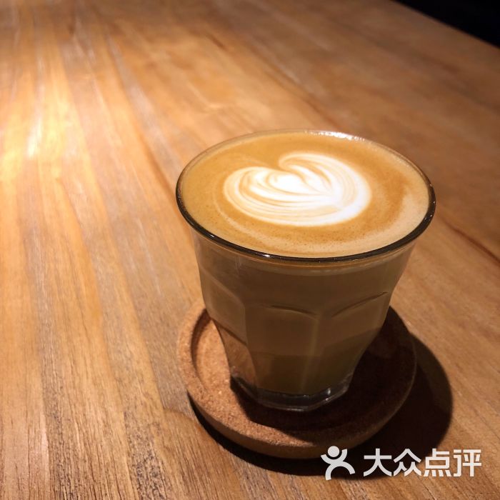 flatwhite馥芮白