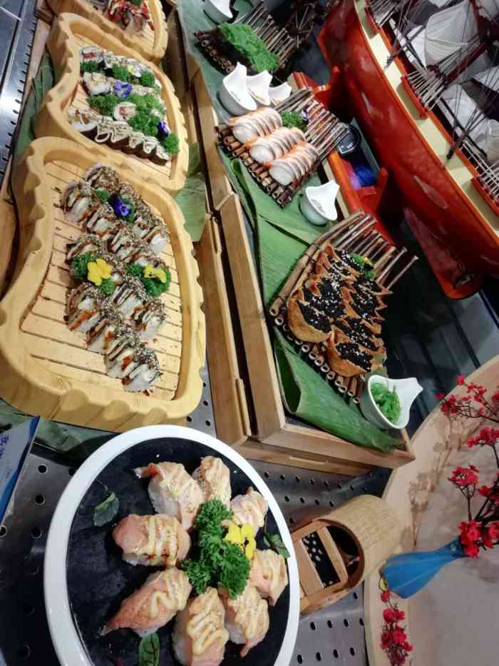 蓝钻·国际美食海鲜自助百汇(西直门店)