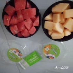 哈密瓜怎么切最方便 mX0YVHfnvsugfLpfVgVOQdZSQmA60rK-3RHN-RrDMUI8OCdmbYbp2NysSALtgfL0uzFvxlbkWx5uwqY2qcjixFEuLYk00OmSS1IdNpm8K8twhW7bzr4O88Ivp4FuDG0SfCF2ubeXzk49OsGrXt_KYDCngOyCwZK-s3fqawWswzk.jpg