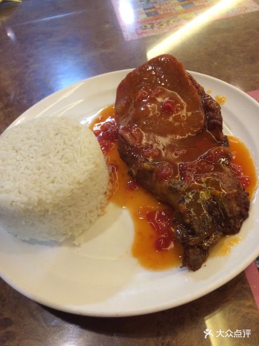 这家港式餐厅以图片餐厅为主,美食一般干净.古代电视剧传统环境图片