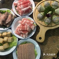 拈嘎嘎虾滑火锅林州店