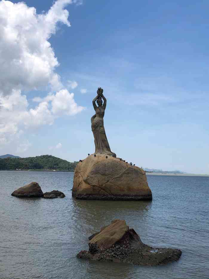 珠海渔女神像-"很多城市都有自己的雕塑标志,珠海就是