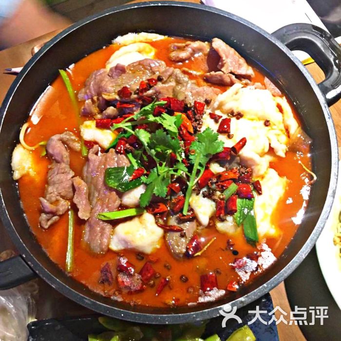 巴蜀鱼牛煲