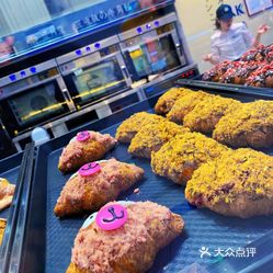 面包甜点  龙湖区  蓝月堂·香酥牛角包(泰安合胜广场店) 汕头美食丨