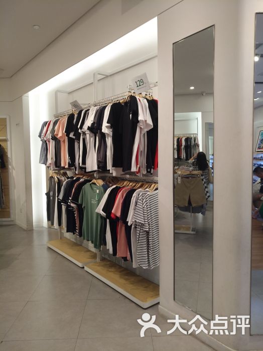 hotwind(万象汇店)-衣服图片-淄博购物-大众点评网