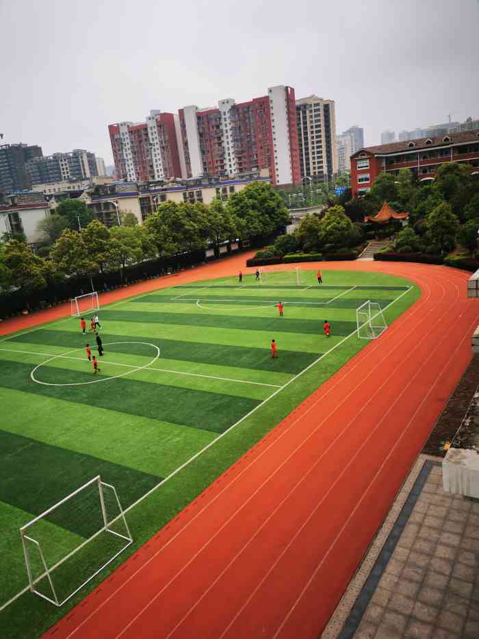 青园小学"青园小学,位于长沙市天心区生态新城区,她.