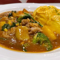 肥牛咖喱蛋包饭