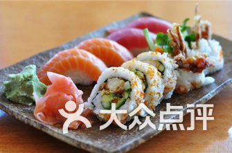 寿司的做法教程详细解说 mpjBd2LNg9Kl7QFJyzSyrzsXQnZpozEFFjZ97bWbl6FkJswA_SyxDA70QbGVYJQ6i-ksEVC2bnVZoKoi1_PHQQ.jpg