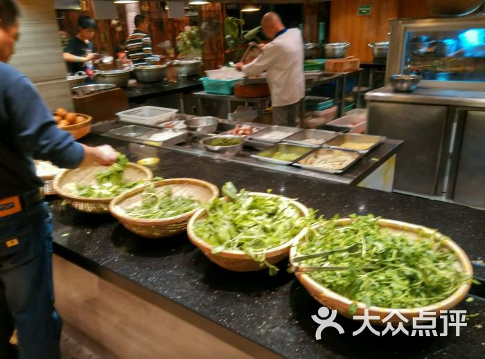 新梅园圆通素食(泰然店)图片 - 第1张