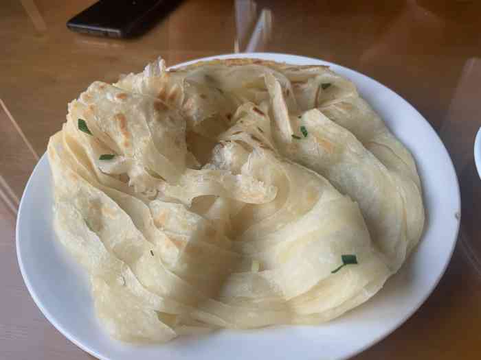 石咀驿烙饼家常菜(榆阳西路店"出去玩路过榆林,找到酒店旁边的一家