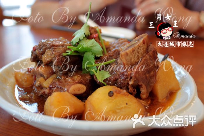 香辣牛排炖土豆