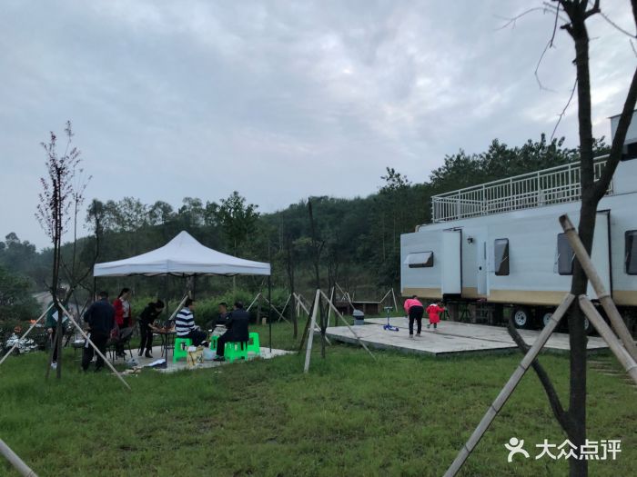 驿露美长寿湖国际房车露营地图片