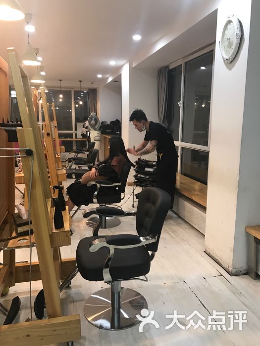 5号hairsalon美发沙龙(专业烫染 国贸店)图片 - 第118张