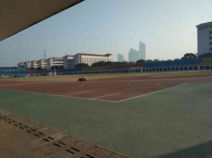 湖南师范大学体育场-"上次来师大体肯馆和同学一起打