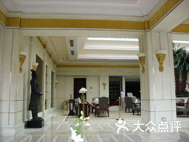 上海西郊宾馆大堂图片-北京五星级酒店-大众点评网