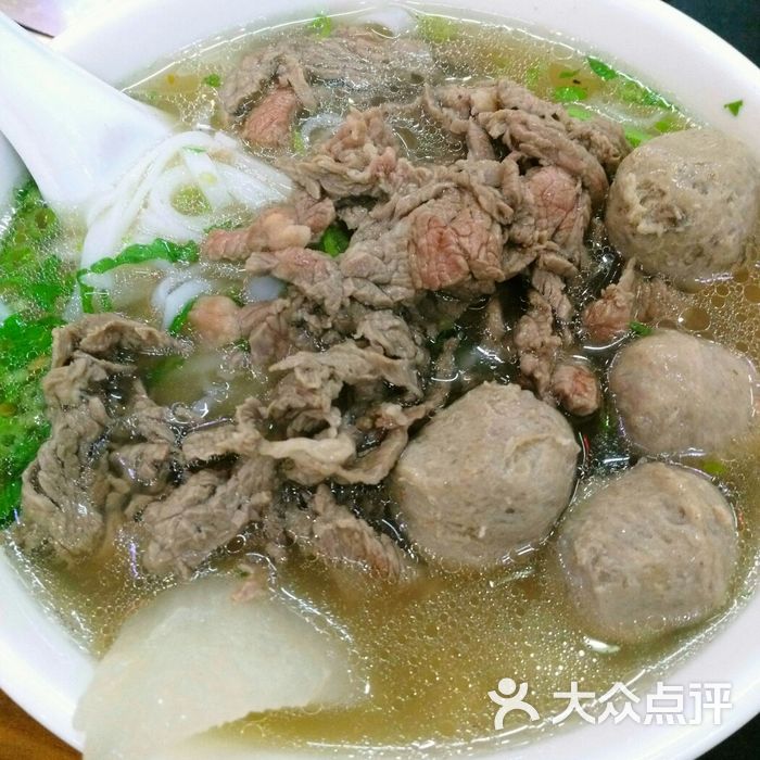 潮汕牛肉粿条汤