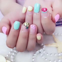 同款美甲不同店做的效果 n--1qOS11f33eNMEAdpu_Oj_l3lUnPMX-l2t43cM0xOeQRkr_pfukgChN8JAv1oRJqRbcw729ShdMCUgtEou7g.jpg