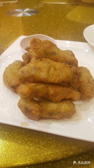 味道初中聚,基本没吃几口,同学还过的去.-发作文写记叙初中春天的600字图片