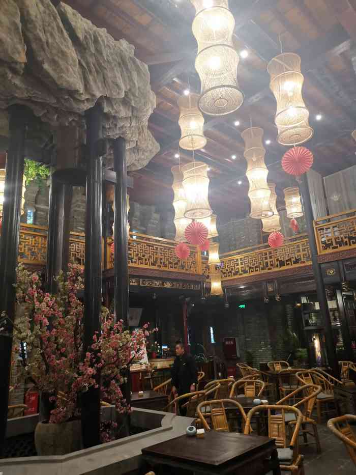 它的精致,成都闲亭餐厅成都闲亭峨影店成都峨影闲庭酒楼成都闲亭酒楼