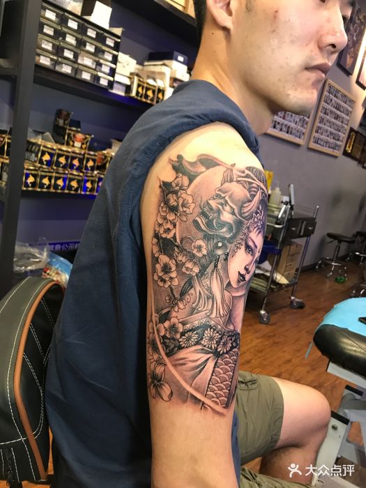 艺人纹身(上海高端纹身名店)tattoo(曹杨店)图片 第3张