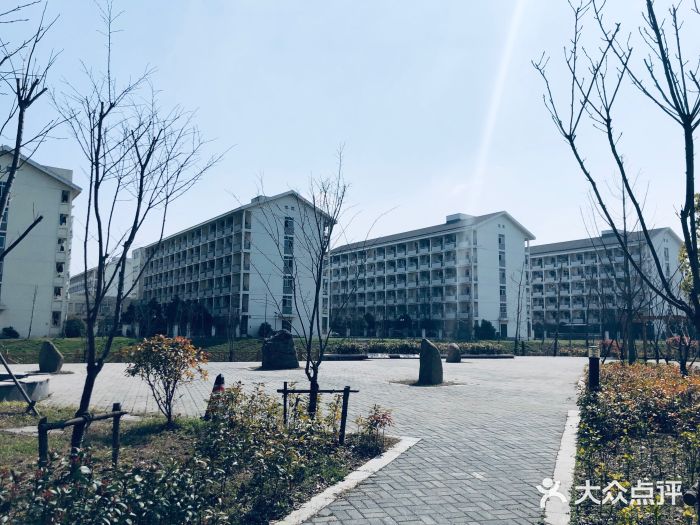 安徽工业大学图片