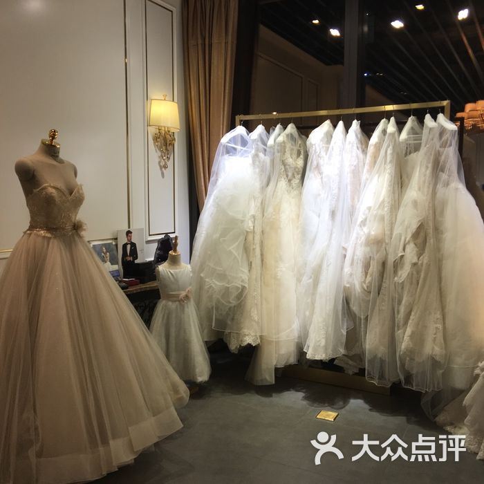 lunabridal思迈婚纱城中香格里拉店图片-北京女士婚纱